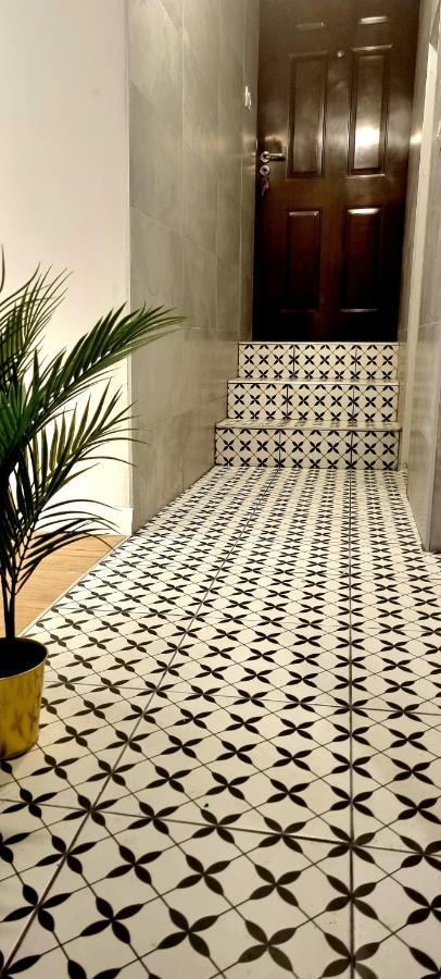 Hugo Old Town Appartement Belgrado Buitenkant foto