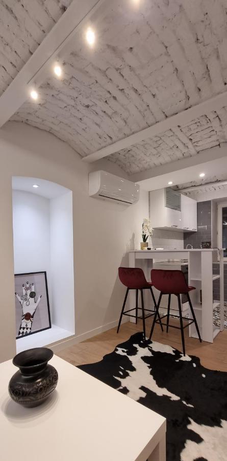 Hugo Old Town Appartement Belgrado Buitenkant foto