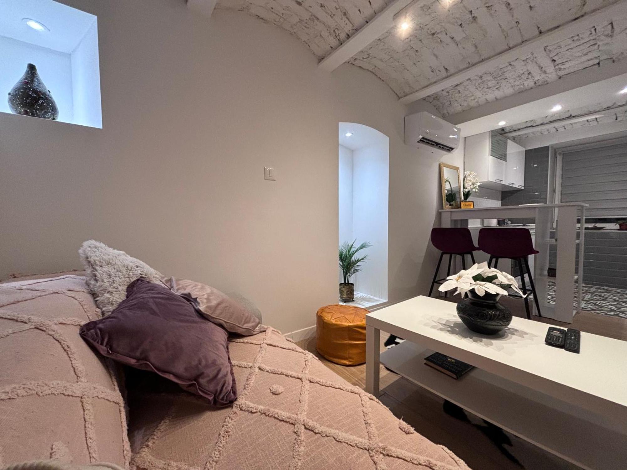Hugo Old Town Appartement Belgrado Buitenkant foto