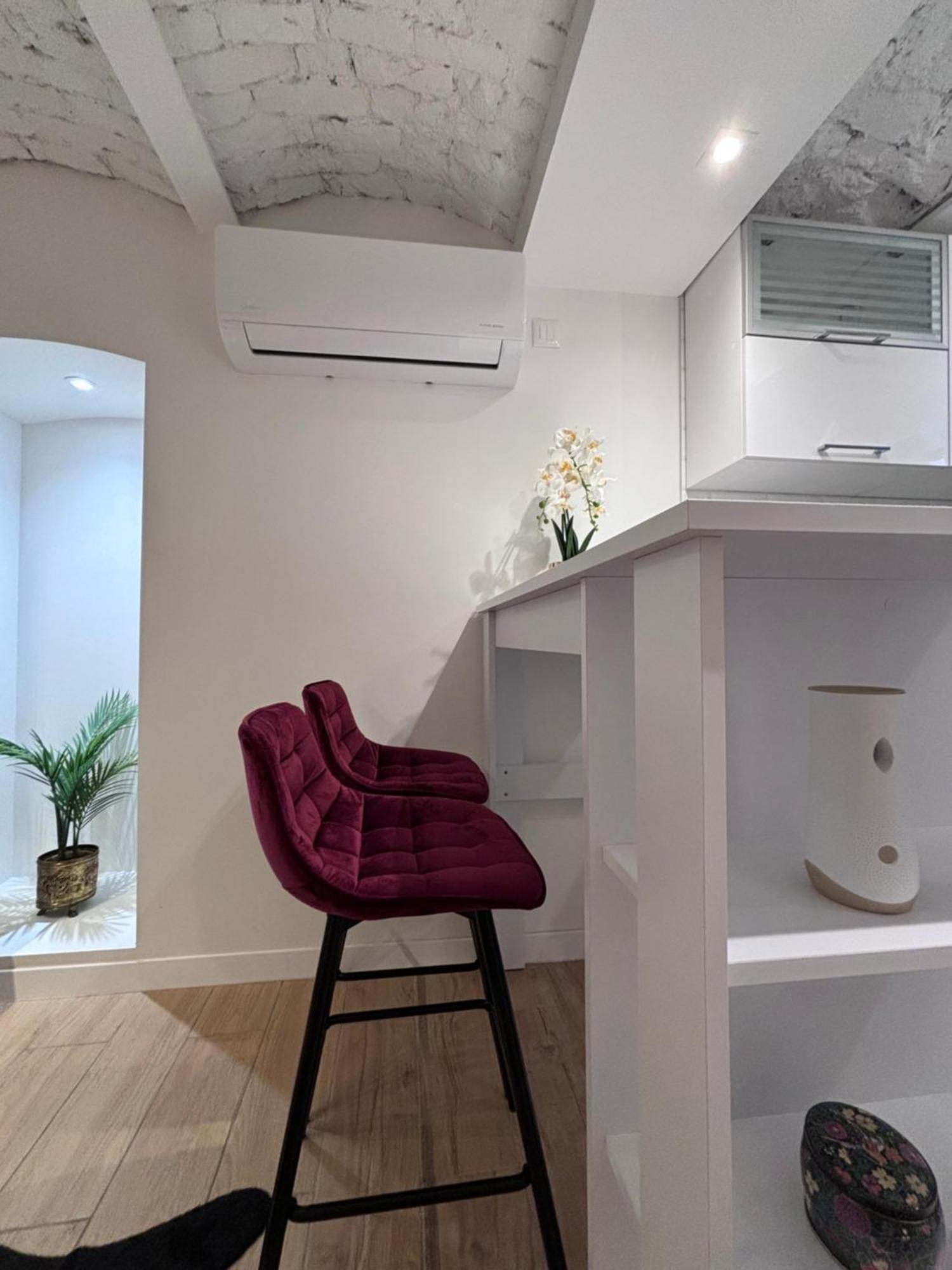 Hugo Old Town Appartement Belgrado Buitenkant foto